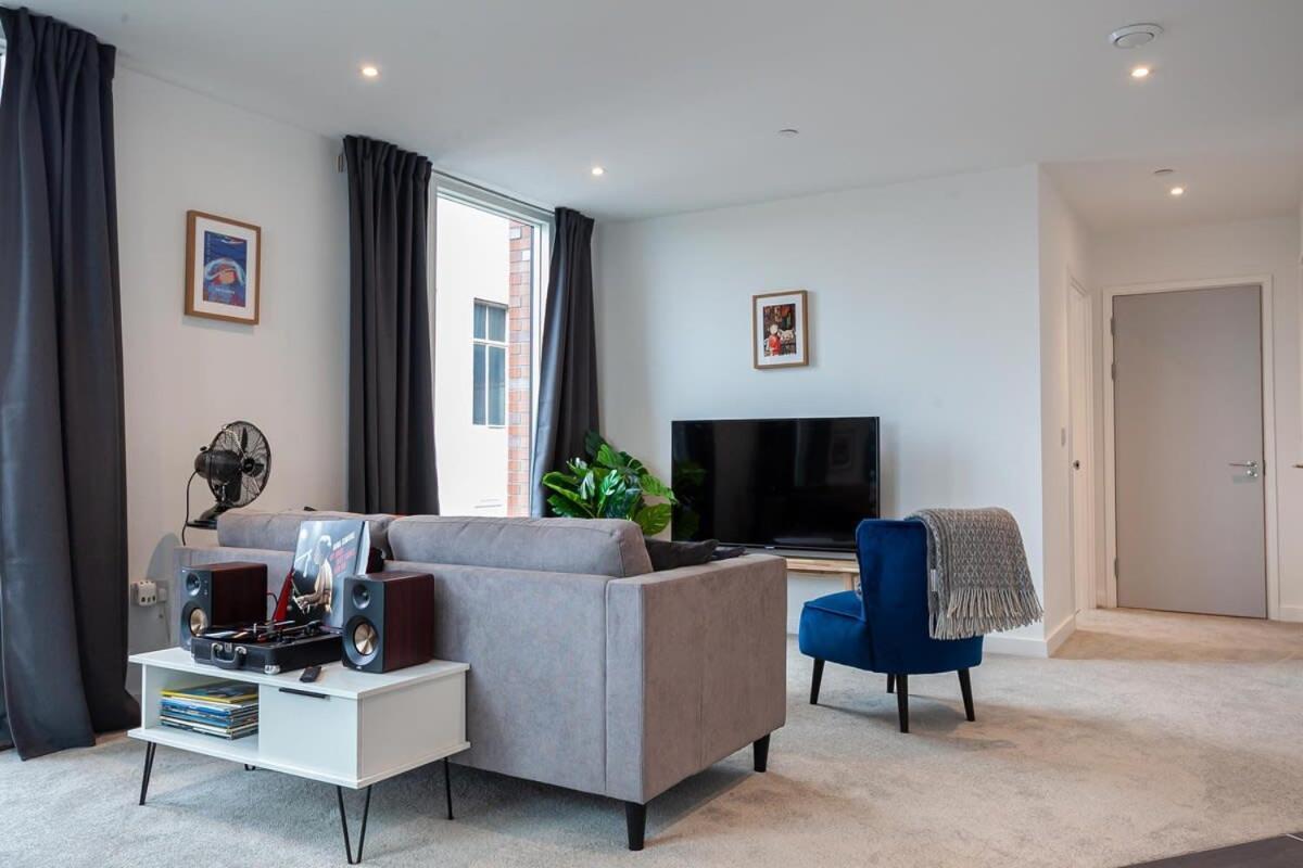 Spacious 2 Bed Apartment In Central Manchester Dış mekan fotoğraf